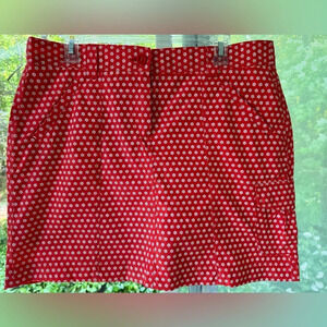 Lands End 12 Dark Orange & White floral Skorts. Front slant pockets, hip pocket